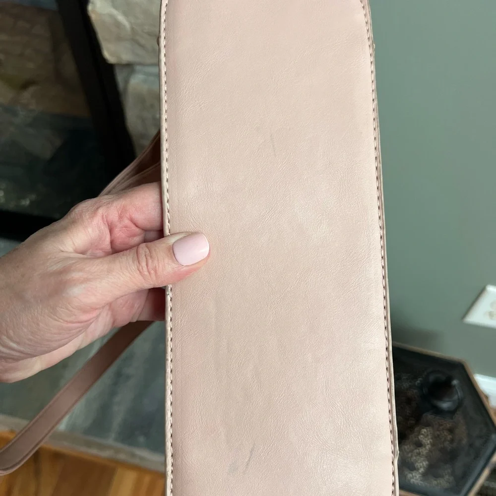 Bebe Blush Pink Backpack. Vegan leather. Lots of pockets.